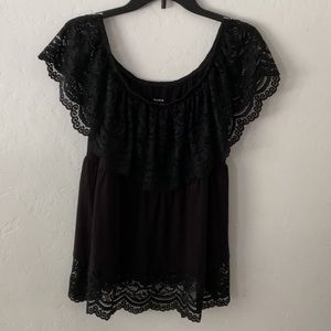 Torrid Off The Shoulder Top Size 0